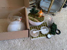 Load image into Gallery viewer, DIY (Do it yourself) terrarium/diorama kit