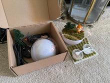 Load image into Gallery viewer, DIY (Do it yourself) terrarium/diorama kit